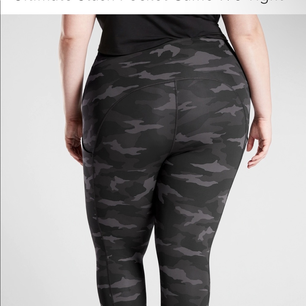 Athleta Ultimate Stash Pocket Camo 7/8 Tight Sz LP EUC - Picture 4 of 14